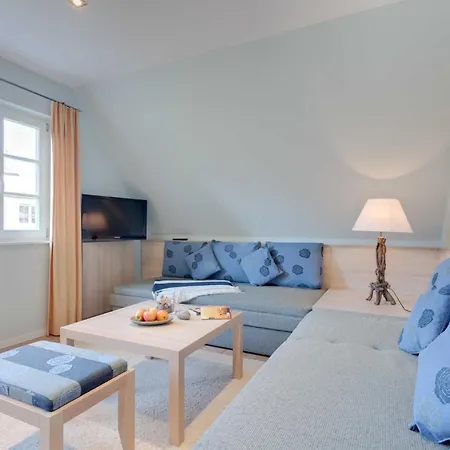 Strandhaus Aquamaritim 度假居 Stubbenfelde